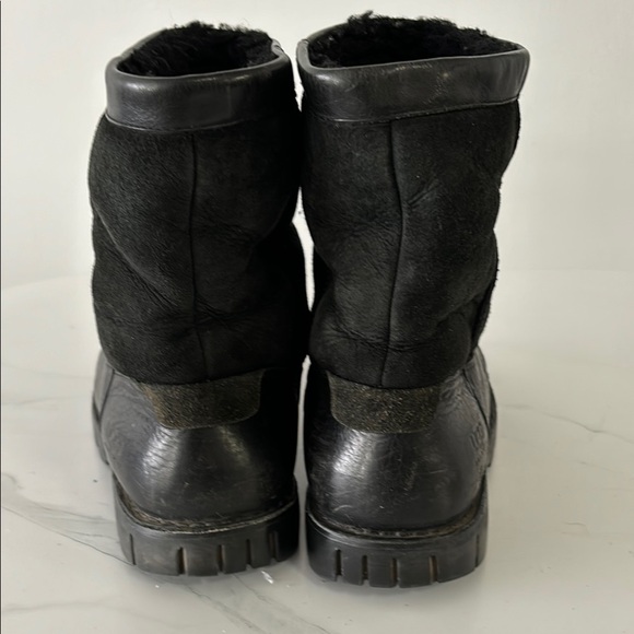 UGG Men's Black Boots - Picture 2 of 4